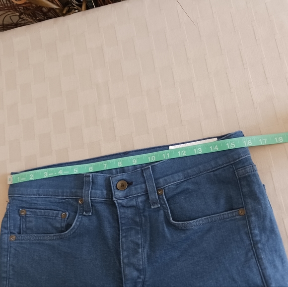 Rag & Bone Skinny Leg Jean in Rochester Wash - Picture 10 of 13